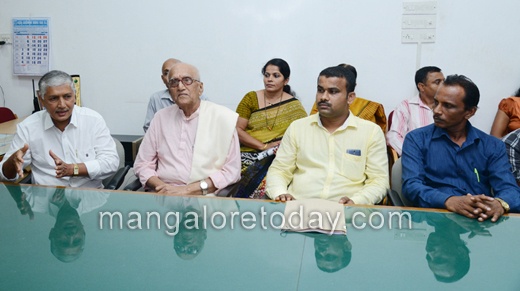 KSA submit memorandum to Mayor seeking community hall 1